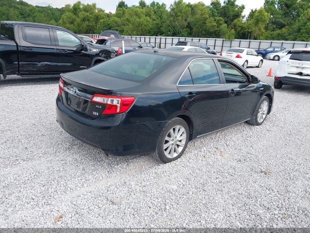 2013 Toyota CAMRY HYBRID XLE photo 4