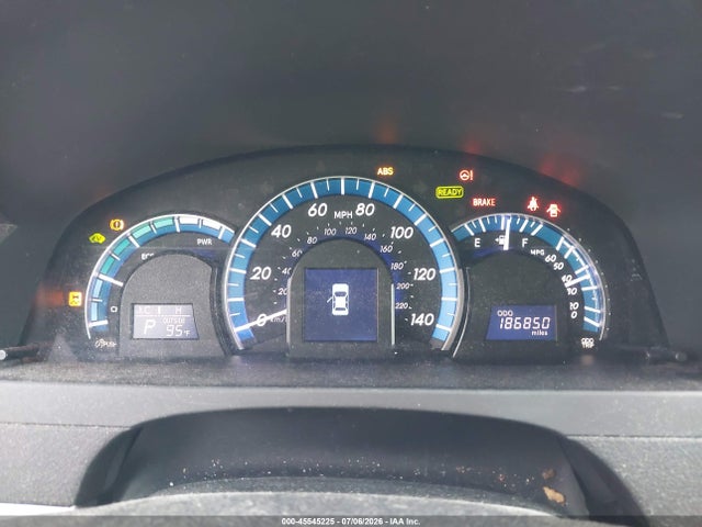 2013 Toyota CAMRY HYBRID XLE photo 7