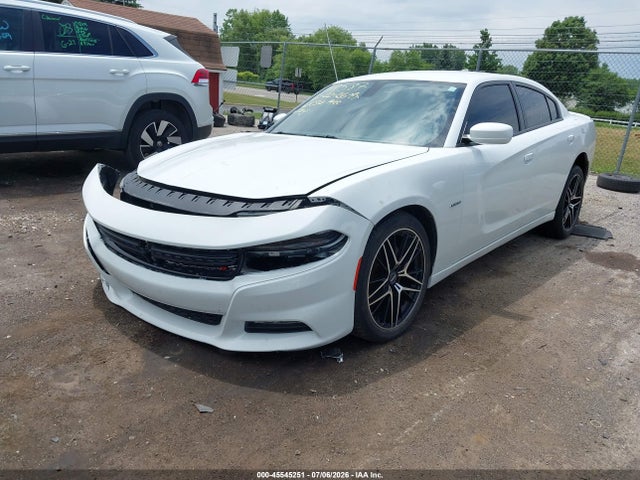 صورة 2 لـ 2015 Dodge CHARGER R/T
