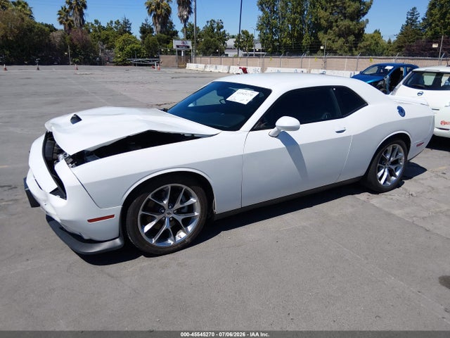 صورة 2 لـ 2022 Dodge CHALLENGER GT
