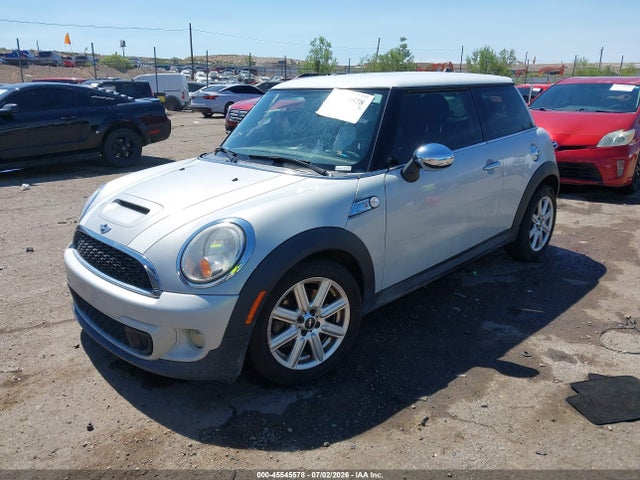 صورة 2 لـ 2013 MINI HARDTOP COOPER S