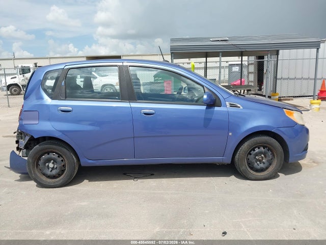 2009 Chevrolet AVEO LT — миниатюра 14