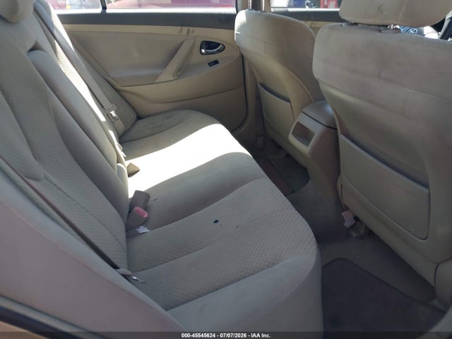 2007 Toyota CAMRY LE V6 photo 8