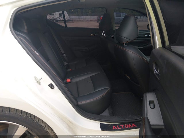 صورة 8 لـ 2020 Nissan ALTIMA SR FWD
