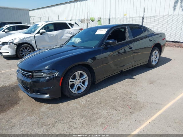 2016 Dodge CHARGER SE — фото 2