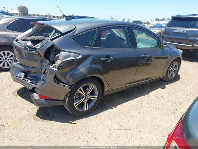 صورة 4 لـ 2016 FORD FOCUS SE