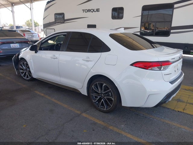 2022 Toyota COROLLA SE photo 3