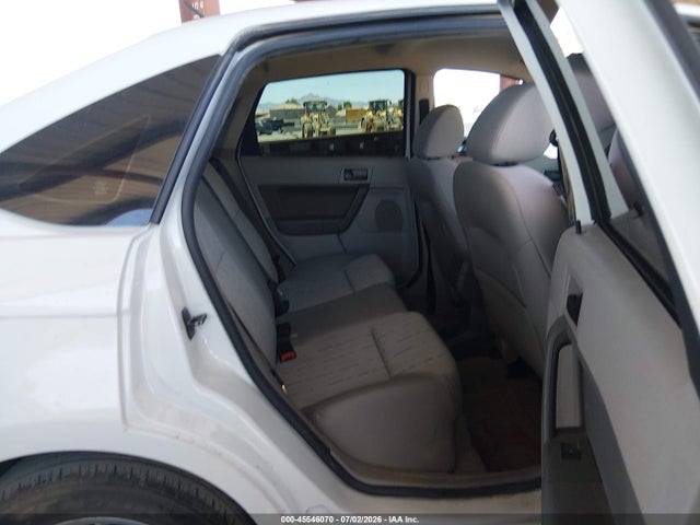 صورة 8 لـ 2010 FORD FOCUS SE