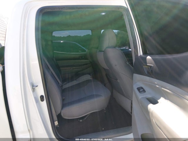 صورة 8 لـ 2013 Toyota TACOMA BASE V6