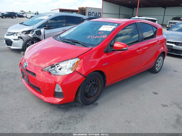 2013 Toyota PRIUS C ONE photo 2