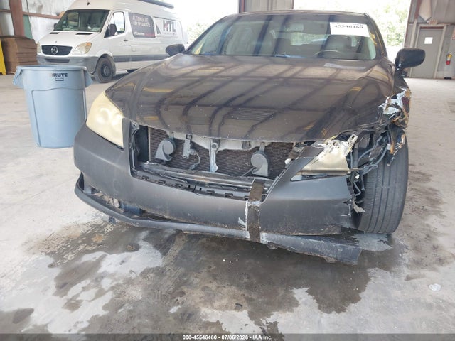 2010 Lexus ES 350 photo 6