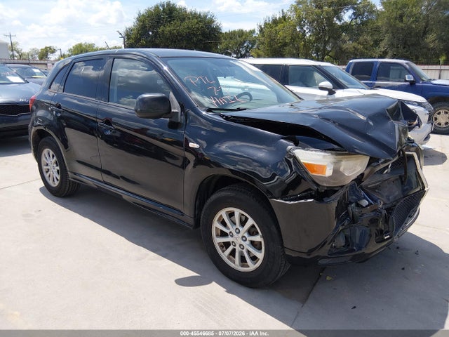 2012 MITSUBISHI OUTLANDER ES