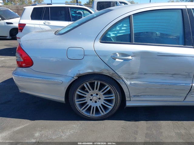 صورة 12 لـ 2008 Mercedes-BENZ E 350