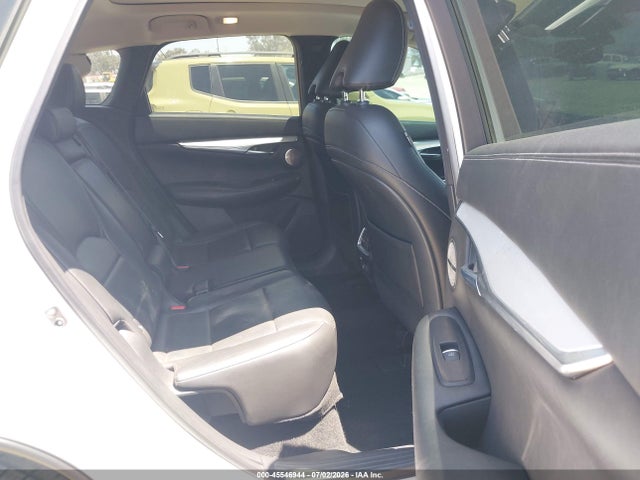 2019 INFINITI QX50 ESSENTIAL 8