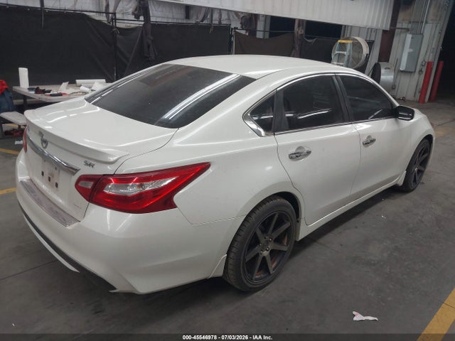 صورة 4 لـ 2016 Nissan ALTIMA 2.5 SR