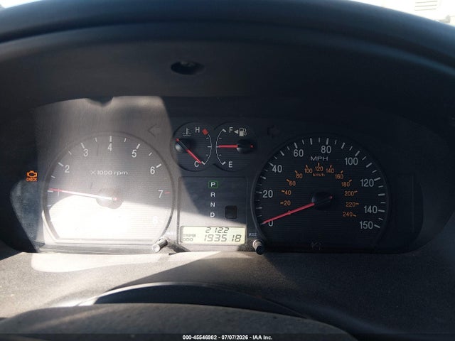2003 Hyundai SONATA BASE W/2.7L V6 照片 7
