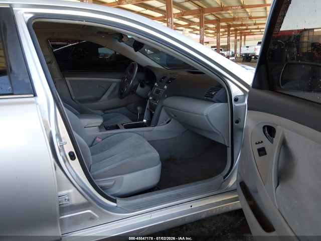 2009 Toyota CAMRY HYBRID — фото 5