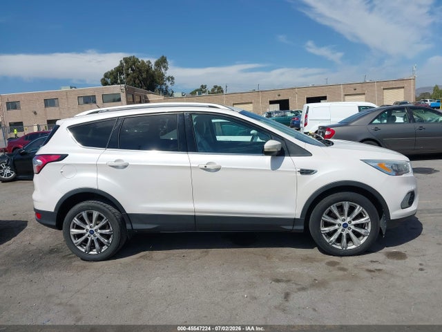 2017 FORD ESCAPE TITANIUM 14