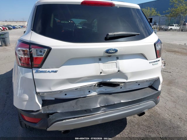 2017 FORD ESCAPE TITANIUM 6