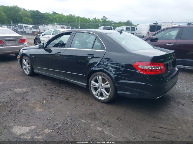 صورة 3 لـ 2012 Mercedes-BENZ E 350 4MATIC