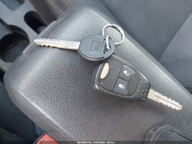 2011 Dodge CALIBER EXPRESS — миниатюра 11