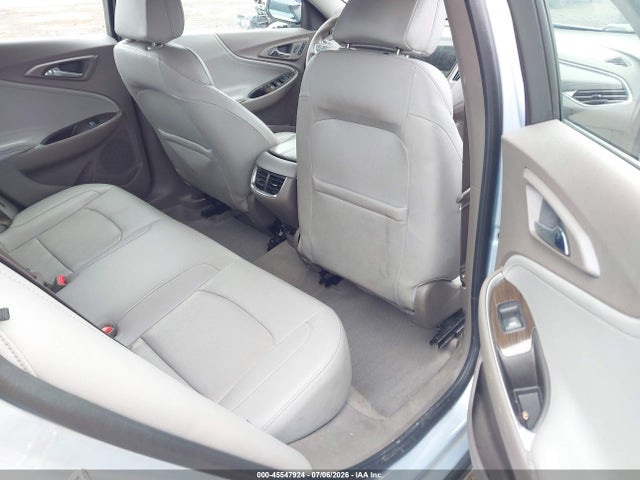 صورة 8 لـ 2017 Chevrolet MALIBU PREMIER