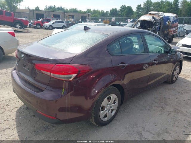 2017 KIA FORTE LX — фото 4