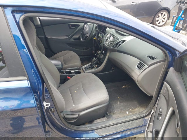 2015 Hyundai ELANTRA SE photo 5