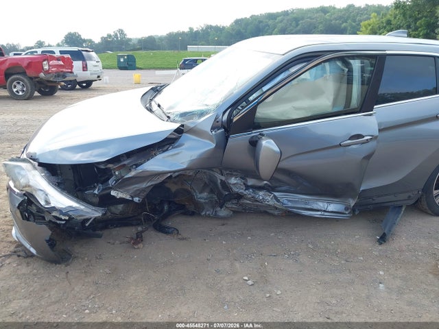 2019 MITSUBISHI ECLIPSE CROSS SEL 6