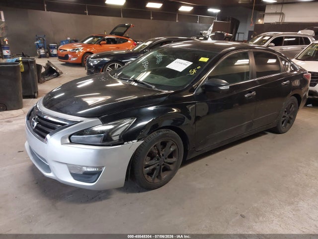 2015 Nissan ALTIMA 2.5 S 照片 2