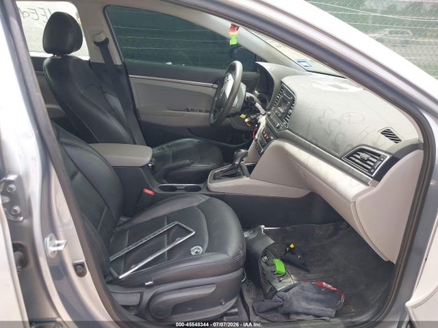 2017 Hyundai ELANTRA SE 照片 5