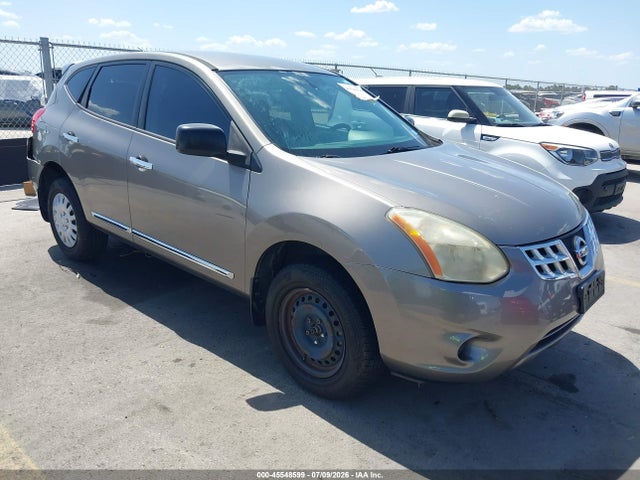 2013 NISSAN ROGUE S