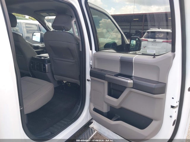 صورة 8 لـ 2016 FORD F-150 XL/XLT