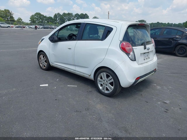 2015 Chevrolet SPARK 1LT CVT — фото 3