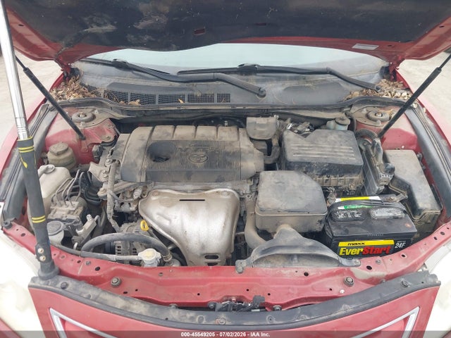 2010 Toyota CAMRY LE 照片 10