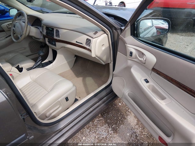 2001 Chevrolet IMPALA LS 照片 5