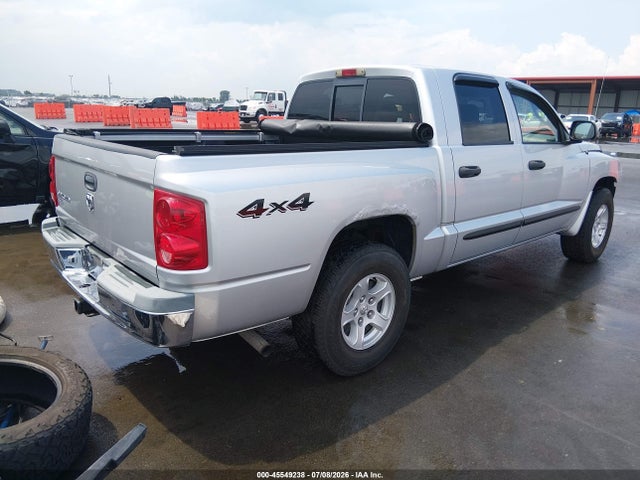 2005 Dodge DAKOTA SLT — фото 4