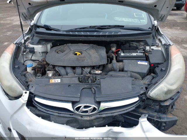صورة 10 لـ 2013 Hyundai ELANTRA GLS