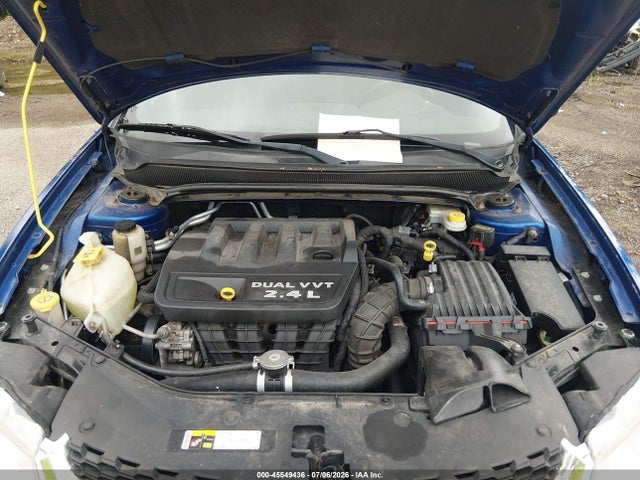 صورة 10 لـ 2013 Dodge AVENGER SE