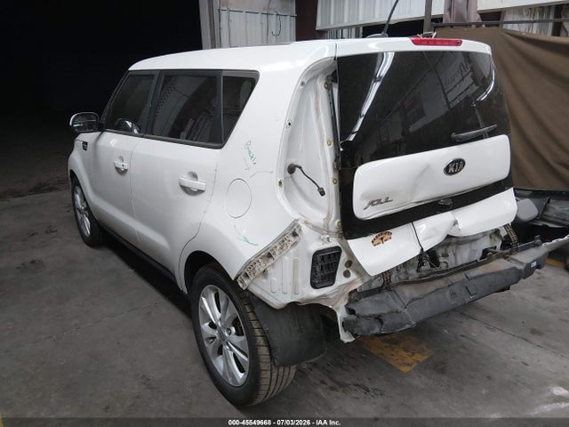2016 KIA SOUL + photo 3