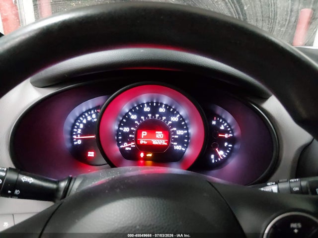2016 KIA SOUL + photo 7