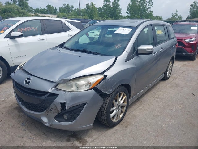 صورة 2 لـ 2015 Mazda MAZDA5 GRAND TOURING