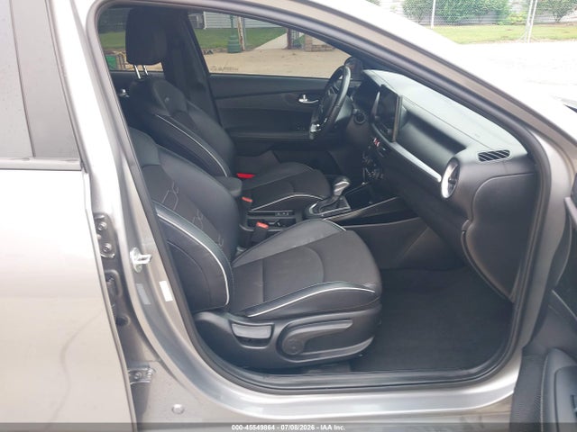 2023 KIA FORTE GT-LINE 5