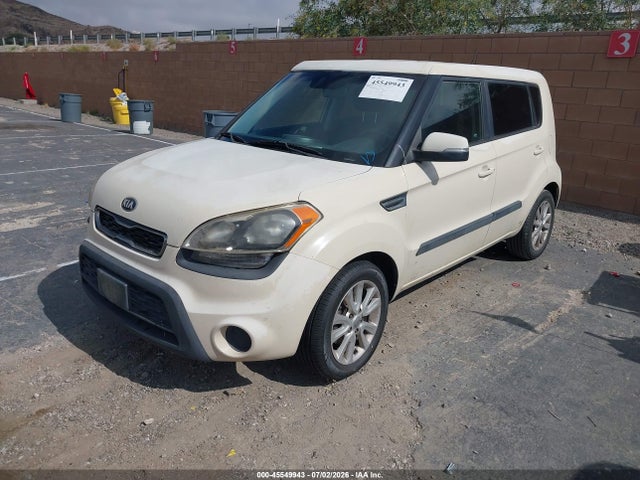 2013 KIA SOUL + photo 2