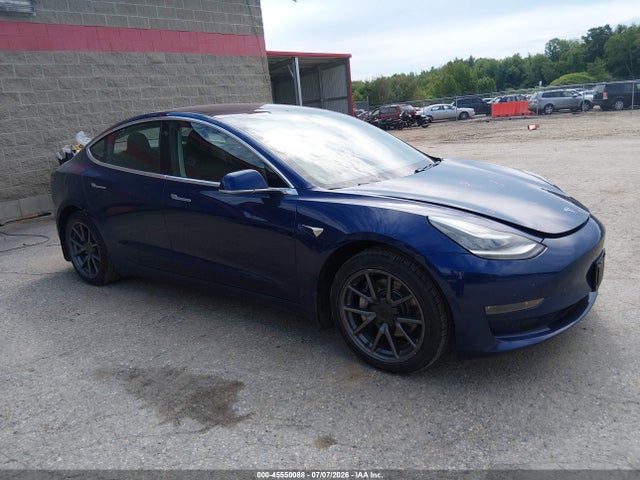 2018 TESLA MODEL 3 LONG RANGE/PERFORMANCE