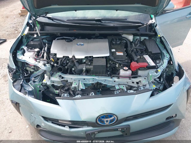 صورة 10 لـ 2022 Toyota PRIUS L