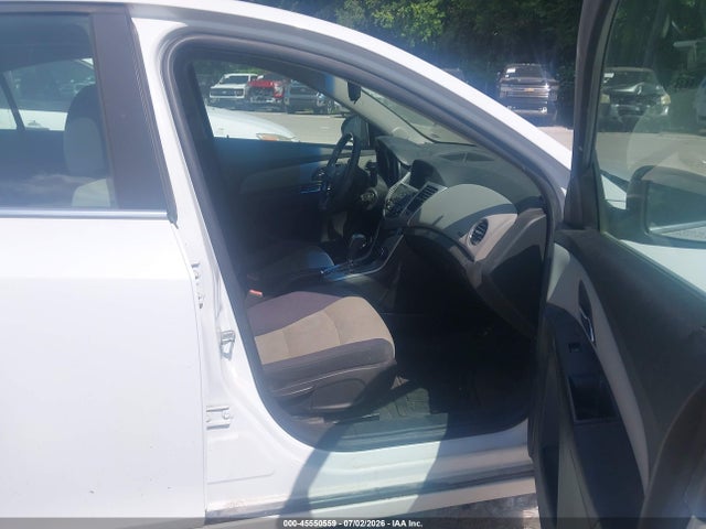 صورة 5 لـ 2012 Chevrolet CRUZE LS