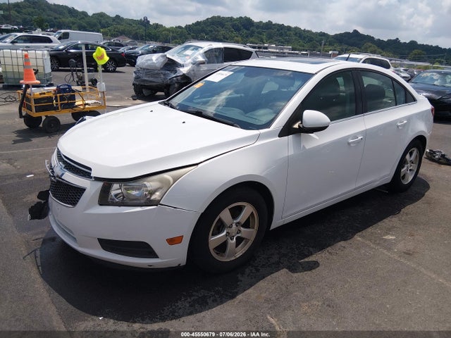 2013 Chevrolet CRUZE 1LT AUTO — фото 2