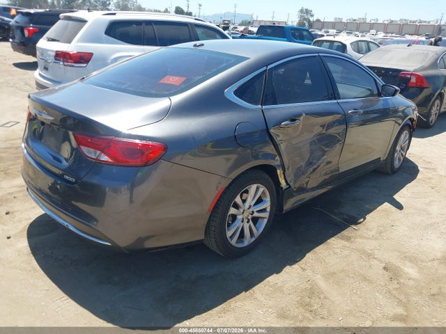 2015 Chrysler 200 LIMITED 照片 4