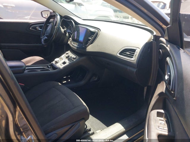 2015 Chrysler 200 LIMITED 照片 5